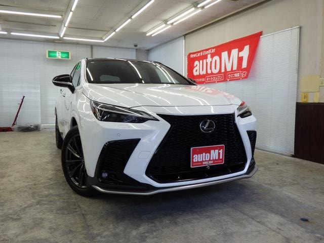 Lexus NX 2025 — фото автомобиля 1
