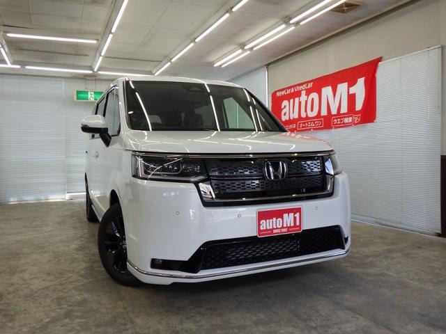 Honda STEPWAGON 2026 — фото автомобиля 1