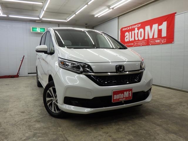 Honda FREED HYBRID 2023 — фото автомобиля