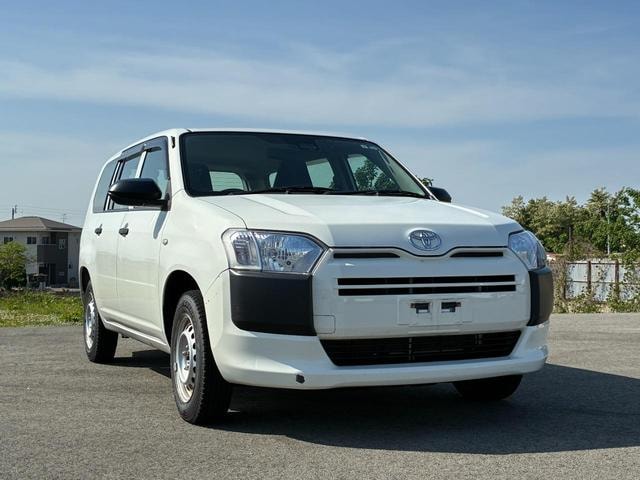 Toyota PROBOX 2021 — фото автомобиля 1