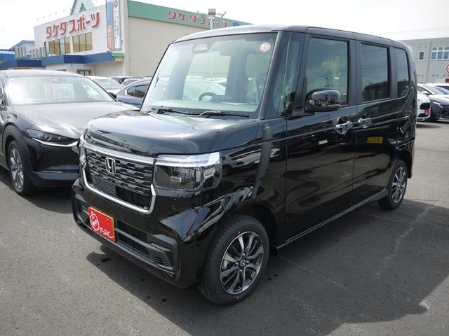 Honda N-BOX CUSTOM 2025 — фото автомобиля 1