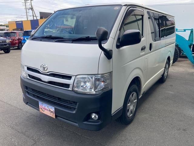 Toyota REGIUS ACE VAN 2012 — фото автомобиля 1