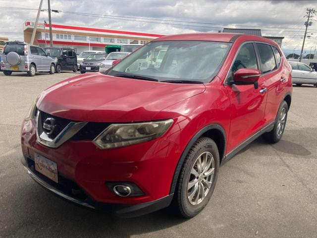 Nissan X-TRAIL 2015 — фото автомобиля 1
