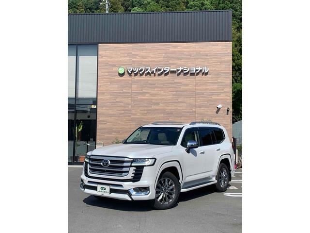 Toyota LAND CRUISER 2025 — фото автомобиля