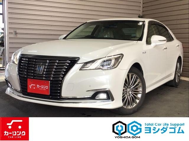 Toyota CROWN HYBRID 2015 — фото автомобиля