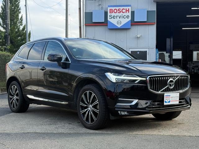 Volvo XC60 2017 — фото автомобиля 1