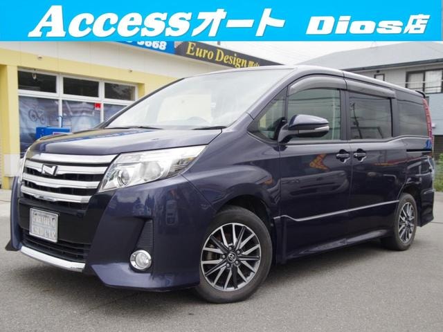 Toyota NOAH 2014 — фото автомобиля 1