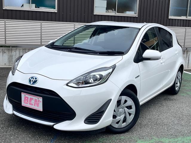 Toyota AQUA 2020 — фото автомобиля 1