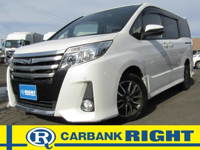 Toyota NOAH 2015 — фото автомобиля 1