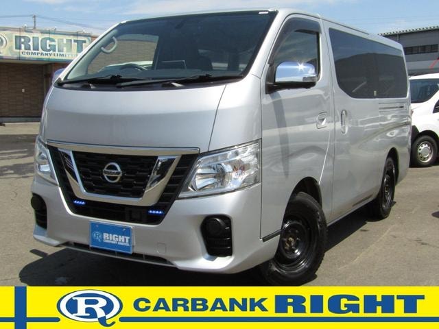 Nissan NV350CARAVAN VAN 2020 — фото автомобиля