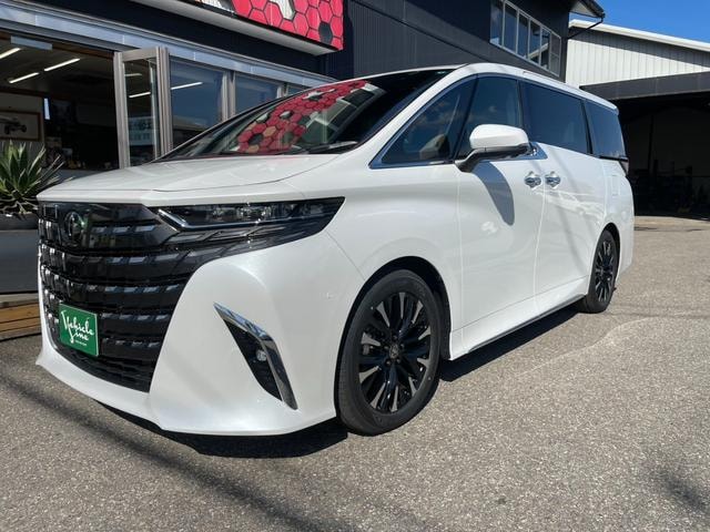 Toyota ALPHARD HYBRID 2026 — фото автомобиля