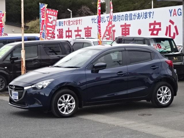 Mazda DEMIO 2017 — фото автомобиля 1