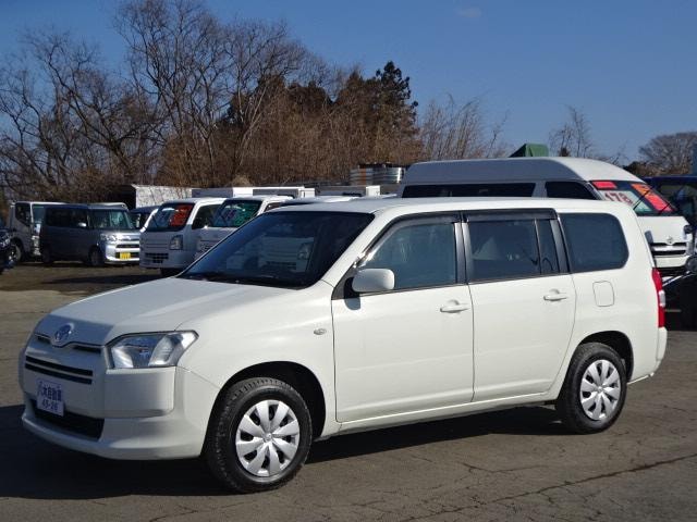 Toyota PROBOX 2016 — фото автомобиля 1