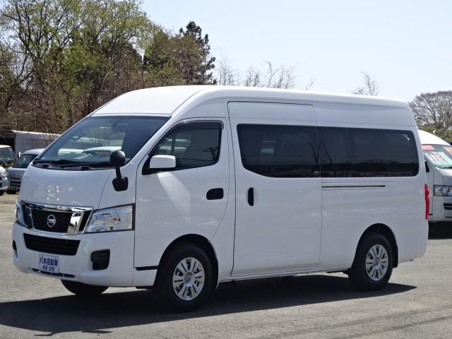 Nissan NV350CARAVAN VAN 2015 — фото автомобиля 1