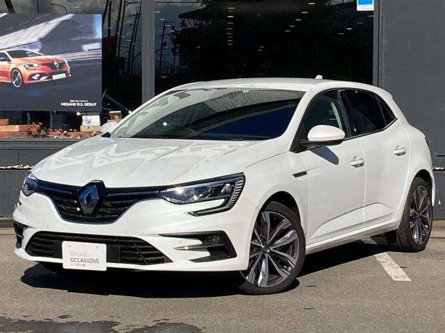 Renault MEGANE 2022 — фото автомобиля 1