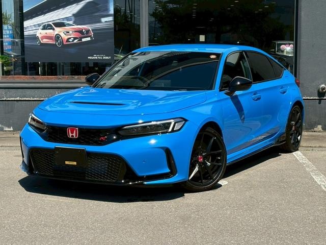 Honda CIVIC 2025 — фото автомобиля 1