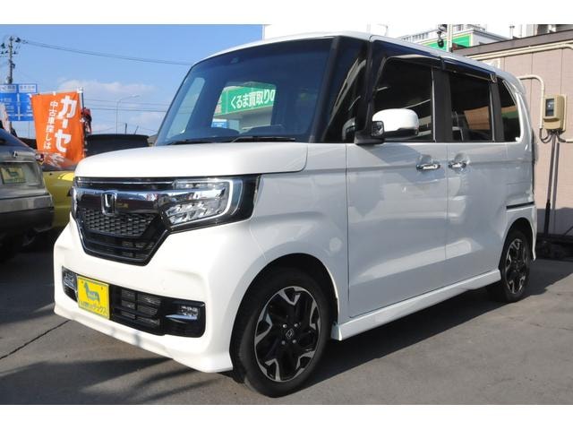 Honda N-BOX CUSTOM 2017 — фото автомобиля 1
