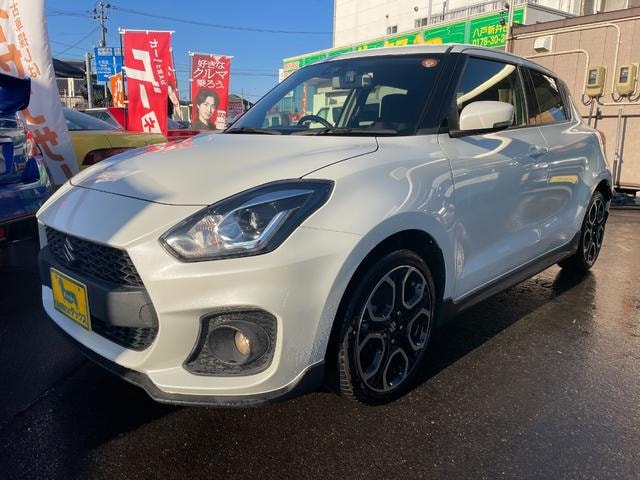 Suzuki SWIFT SPORT 2022 — фото автомобиля
