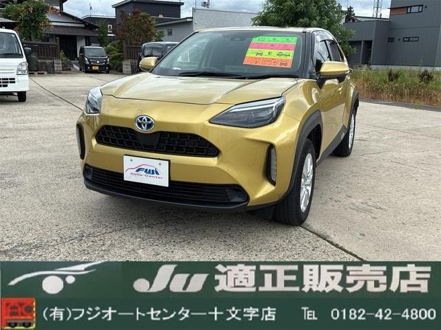 Toyota YARIS CROSS 2021 — фото автомобиля