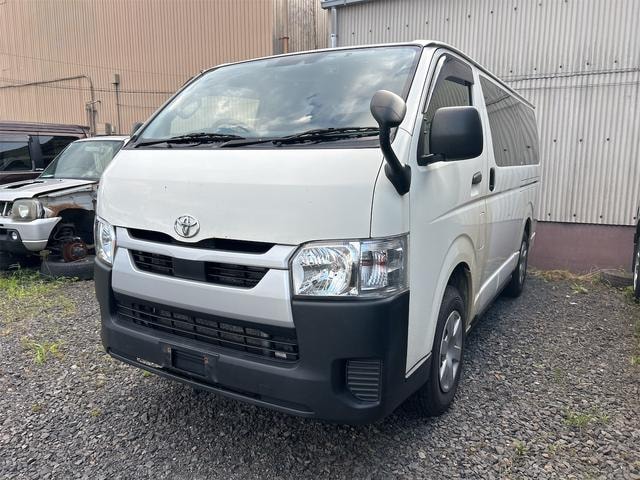 Toyota HIACE VAN 2021 — фото автомобиля