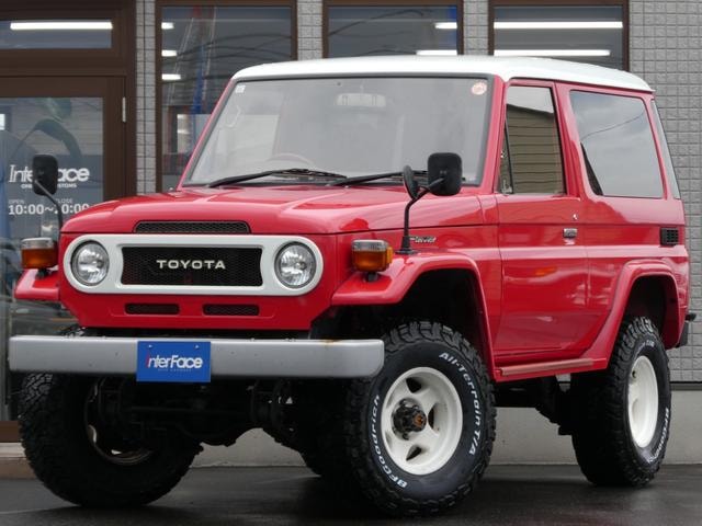 Toyota LAND CRUISER 70 1997 — фото автомобиля