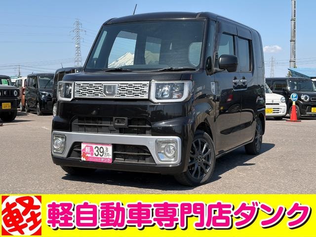 Daihatsu WAKE 2015 — фото автомобиля 1