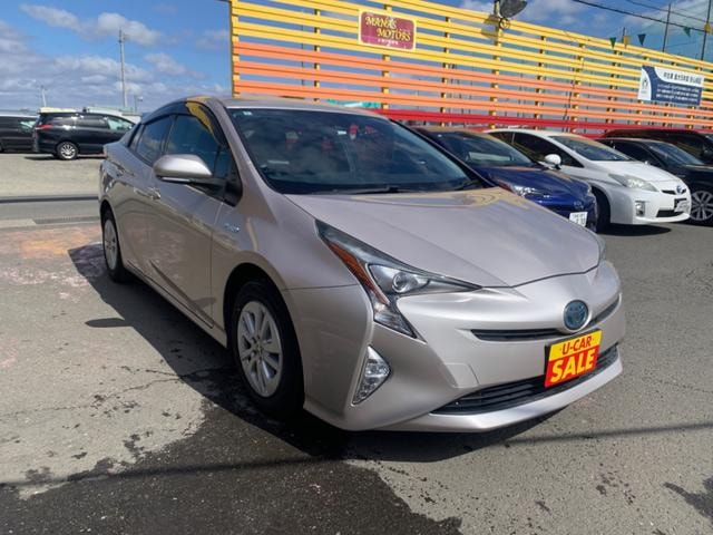 Toyota PRIUS 2016 — фото автомобиля 1
