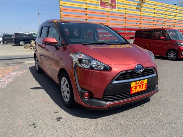 Toyota SIENTA 2015 — фото автомобиля 1