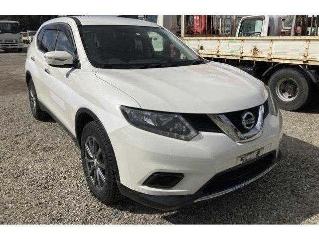 Nissan X-TRAIL 2016 — фото автомобиля 1