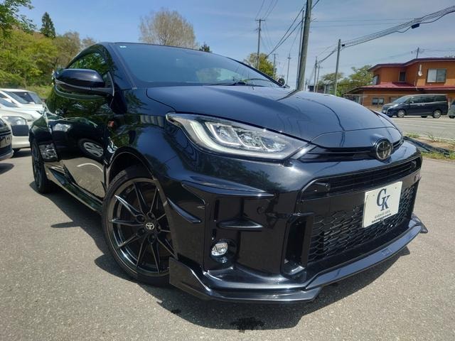 Toyota GR YARIS 2022 — фото автомобиля