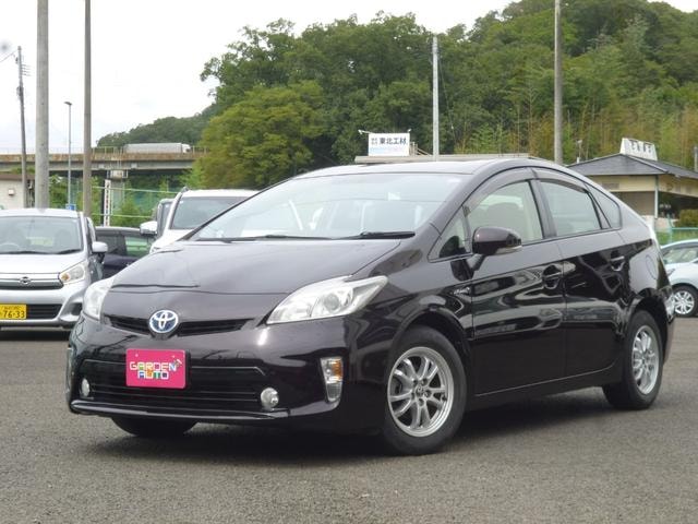 Toyota PRIUS 2014 — фото автомобиля 1