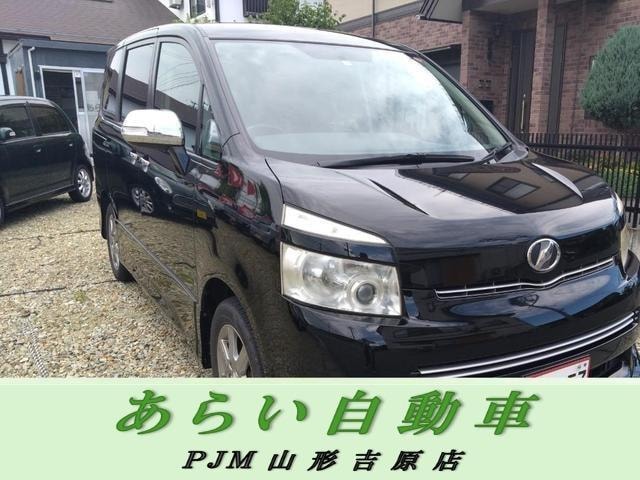 Toyota VOXY 2010 — фото автомобиля