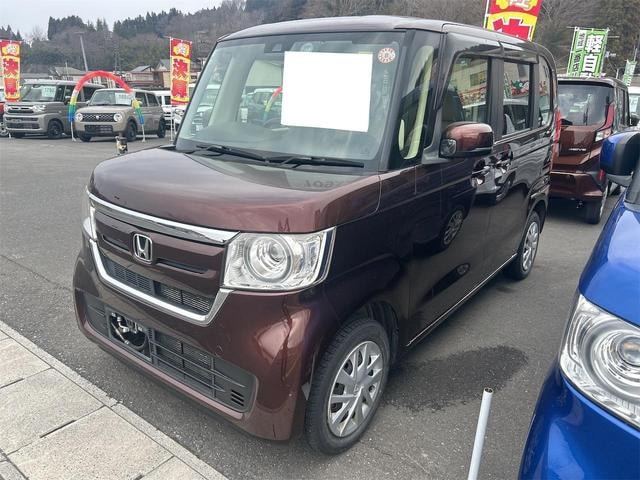 Honda N-BOX 2018 — фото автомобиля 1