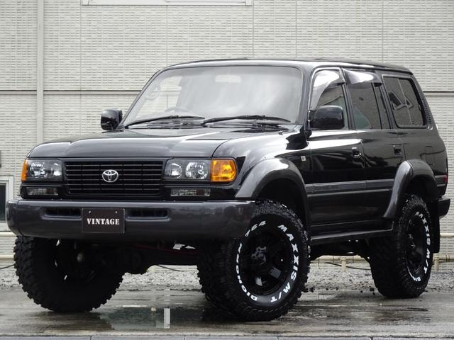Toyota LAND CRUISER 80 1995 — фото автомобиля