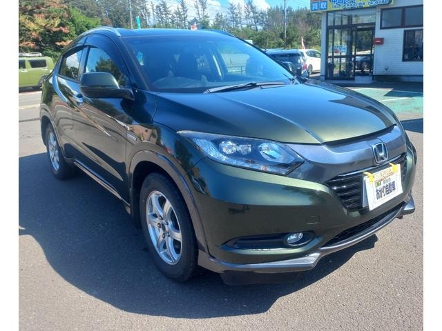Honda VEZEL 2014 — фото автомобиля 1