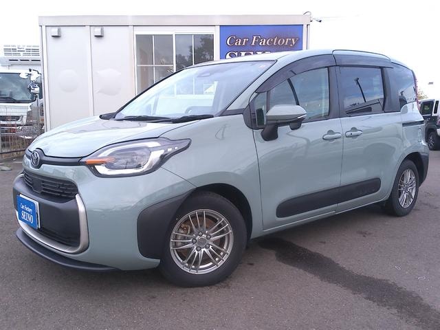Toyota SIENTA 2023 — фото автомобиля 1