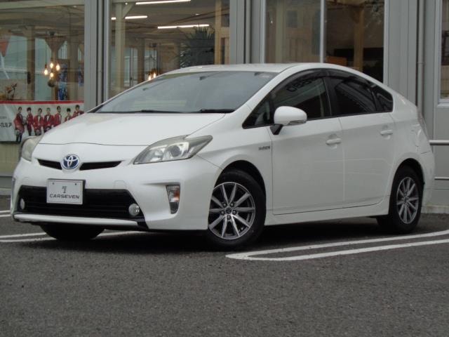 Toyota PRIUS 2012 — фото автомобиля
