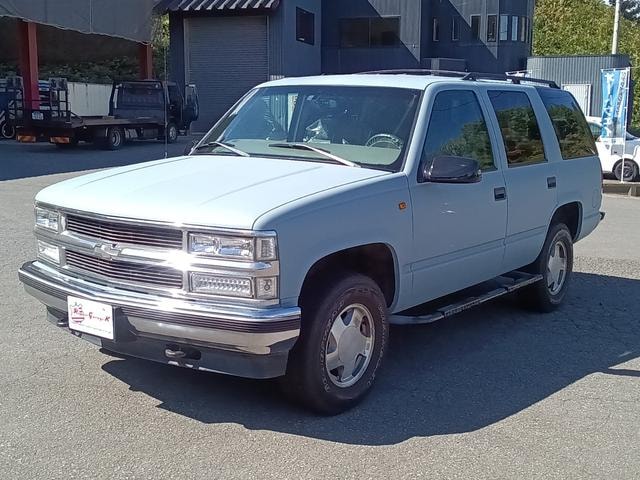 Gmc YUKON 1998 — фото автомобиля 1