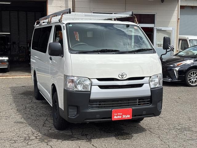 Toyota REGIUS ACE VAN 2016 — фото автомобиля 1