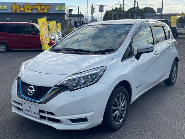Nissan NOTE 2020 — фото автомобиля 1