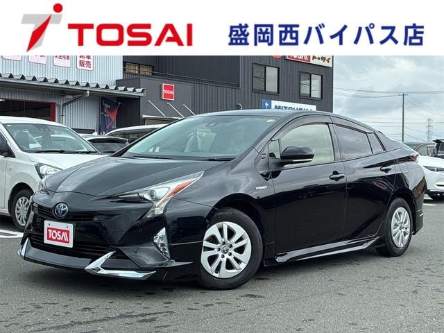 Toyota PRIUS 2017 — фото автомобиля 1