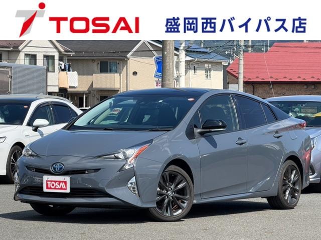 Toyota PRIUS 2018 — фото автомобиля 1