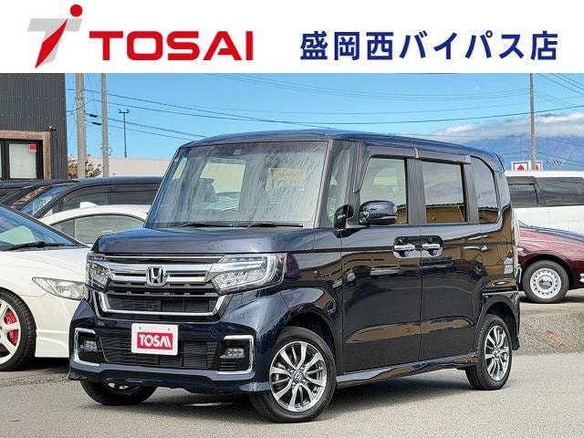 Honda N-BOX CUSTOM 2023 — фото автомобиля 1