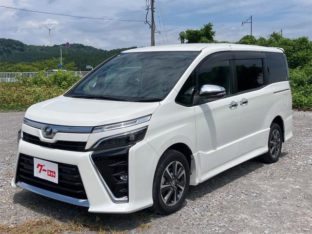 Toyota VOXY 2019 — фото автомобиля 1