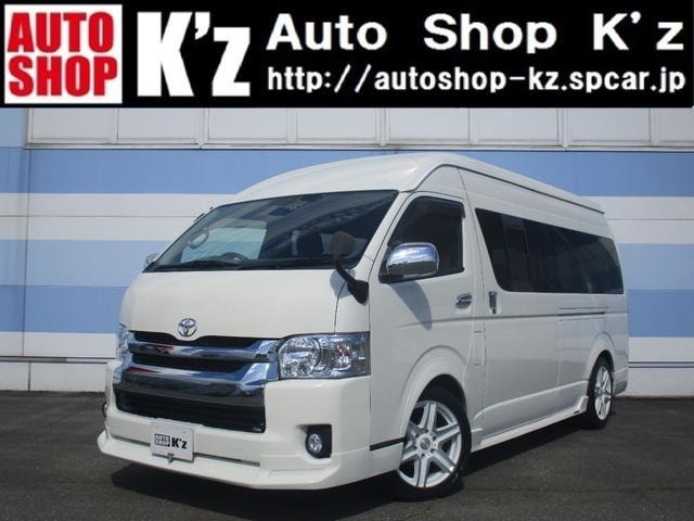 Toyota HIACE COMMUTER 2005 — фото автомобиля