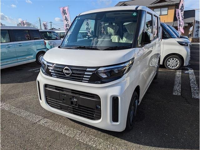 Nissan ROOX 2024 — фото автомобиля 1