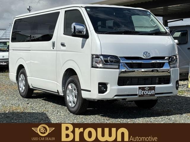 Toyota HIACE VAN 2026 — фото автомобиля