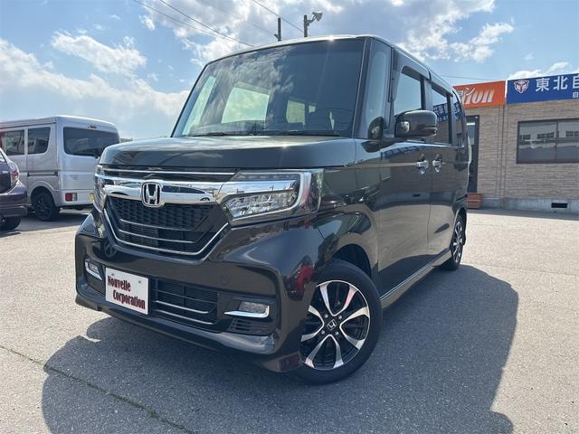 Honda N-BOX CUSTOM 2018 — фото автомобиля 1