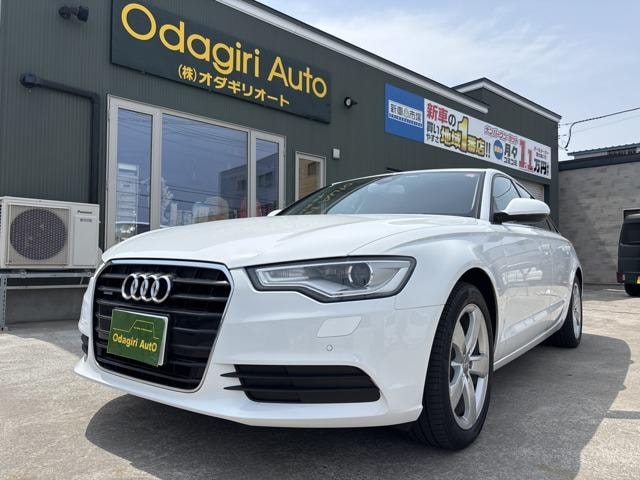 Audi A6 2012 — фото автомобиля 1