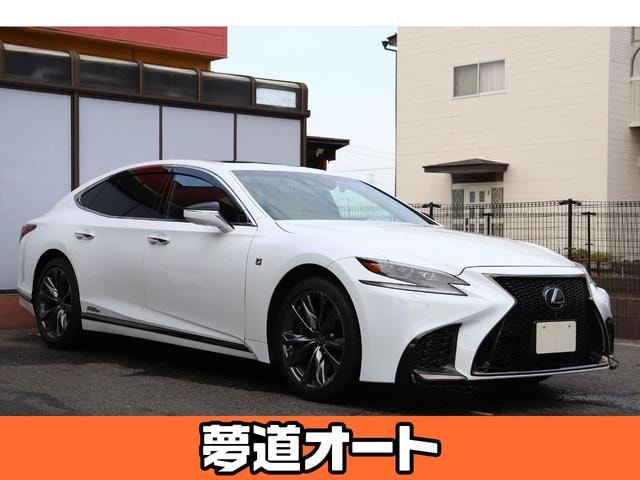 Lexus LS 2017 — фото автомобиля 1